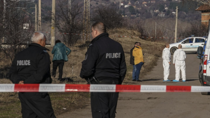 Прокуратурата с последни важни данни за убийството на 8-годишното дете в Мездра 