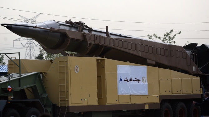 Иран проведе учение с балистични ракети  и дронове