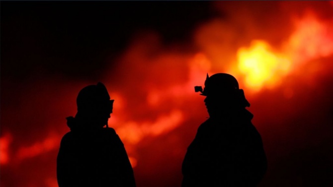 Огнен ад в Чили, хиляди са евакуирани
