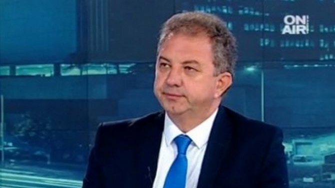 Борис Ячев: Радев не го е грижа за българите - нито у нас, нито в чужбина