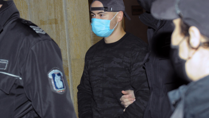 18 години затвор за Иван Петров, убил приятел с "Калашников"