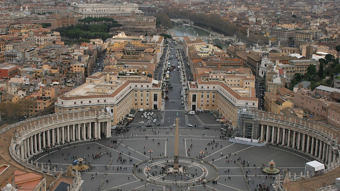 Музеите на Ватикана и Колизеумът отново отвориха врати 
