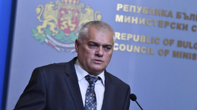 Валентин Радев за доклада на ОЛАФ: Пороците са при служебното правителство 