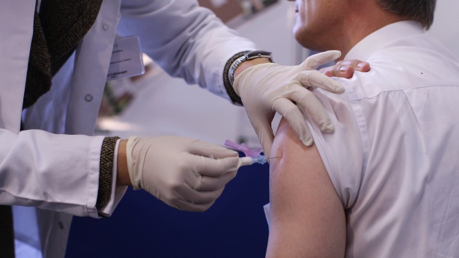 Над 13 милиона британци са ваксинирани, заяви Борис Джонсън
