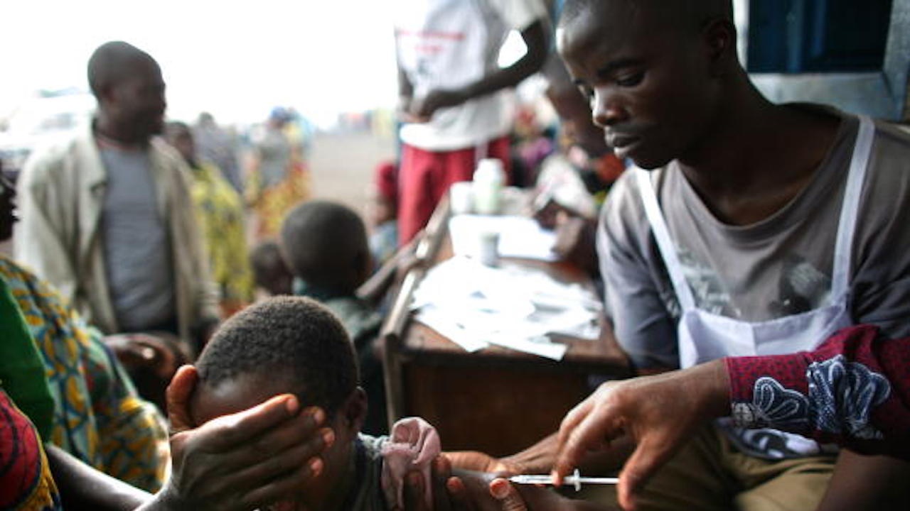 Ваксинационна кампания срещу ебола започва в ДР Конго