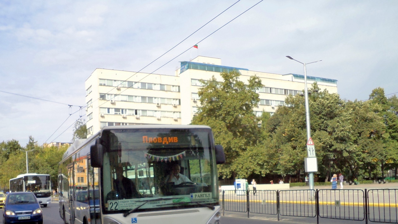 Пускат повече автобуси по линия 22 на градския транспорт в Пловдив