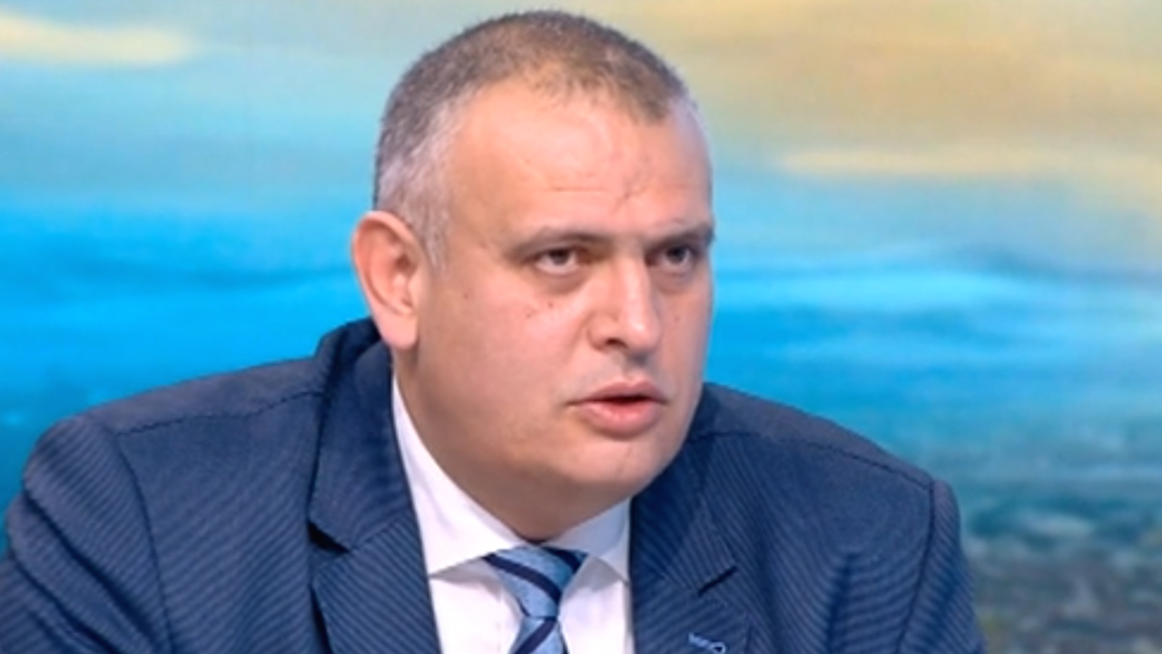 Георги Терзийски: При ремонта на 16, 5 км от АМ „Тракия“ ще се заздрави основата и ще се отнеме влагата