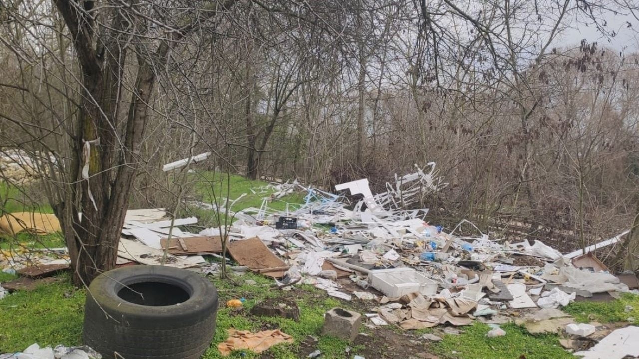 Републиканци за България - Варна сигнализира за замърсяване с отпадъци в близост до защитена територия