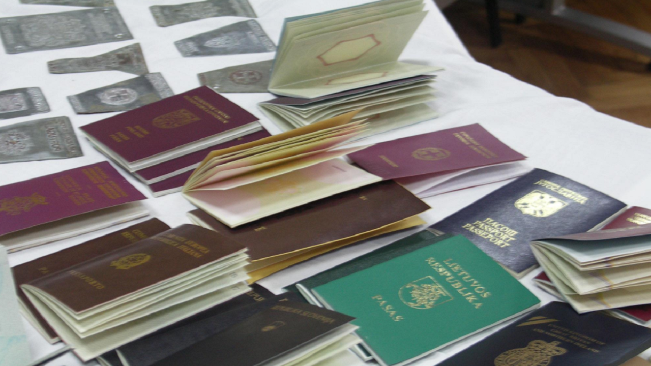 Ограничава се със закон издаването на паспорти с привилегии