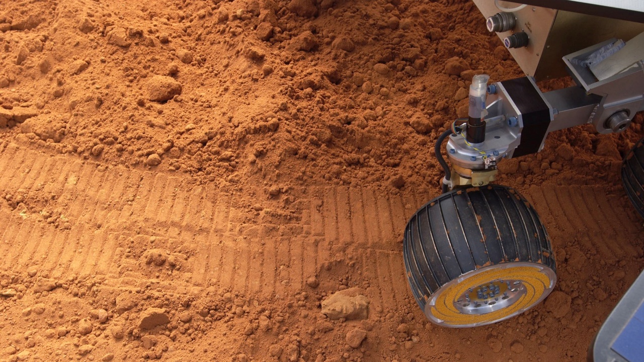 Космическият апарат "Пърсивиърънс" е на точен курс за кацане на Марс