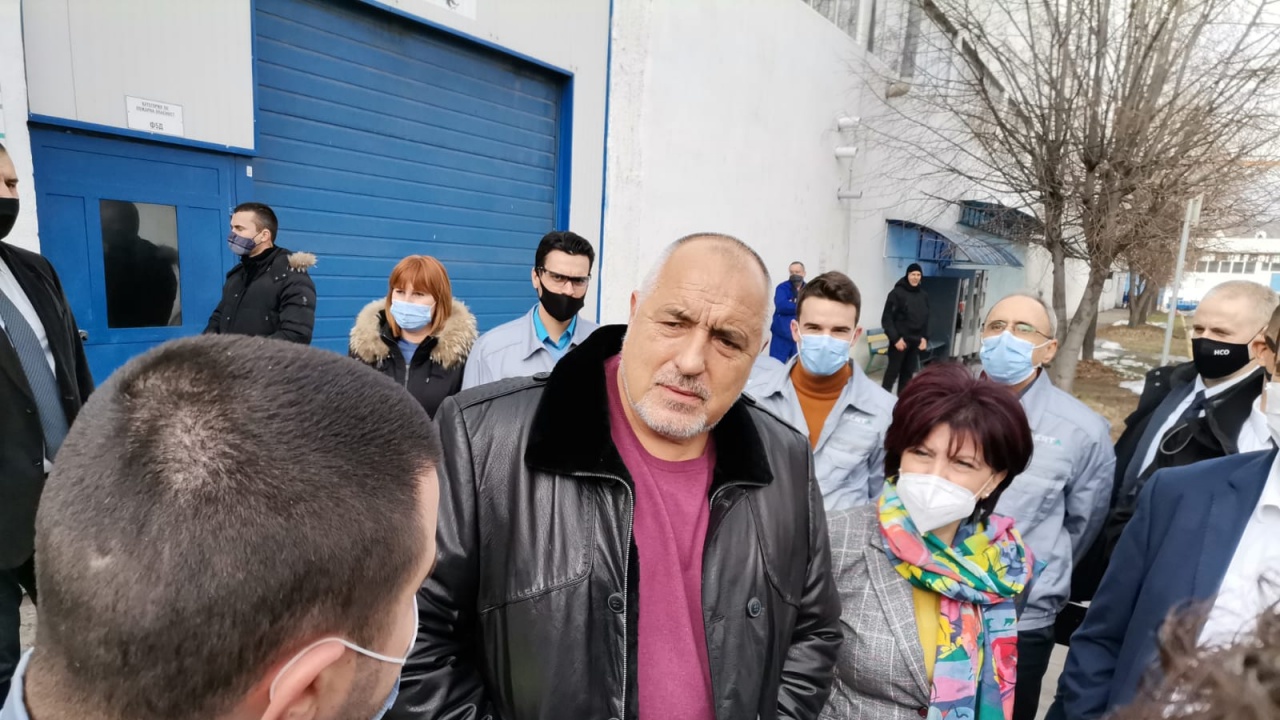 Борисов посети завод в Кърджали и сподели от какво му става драго