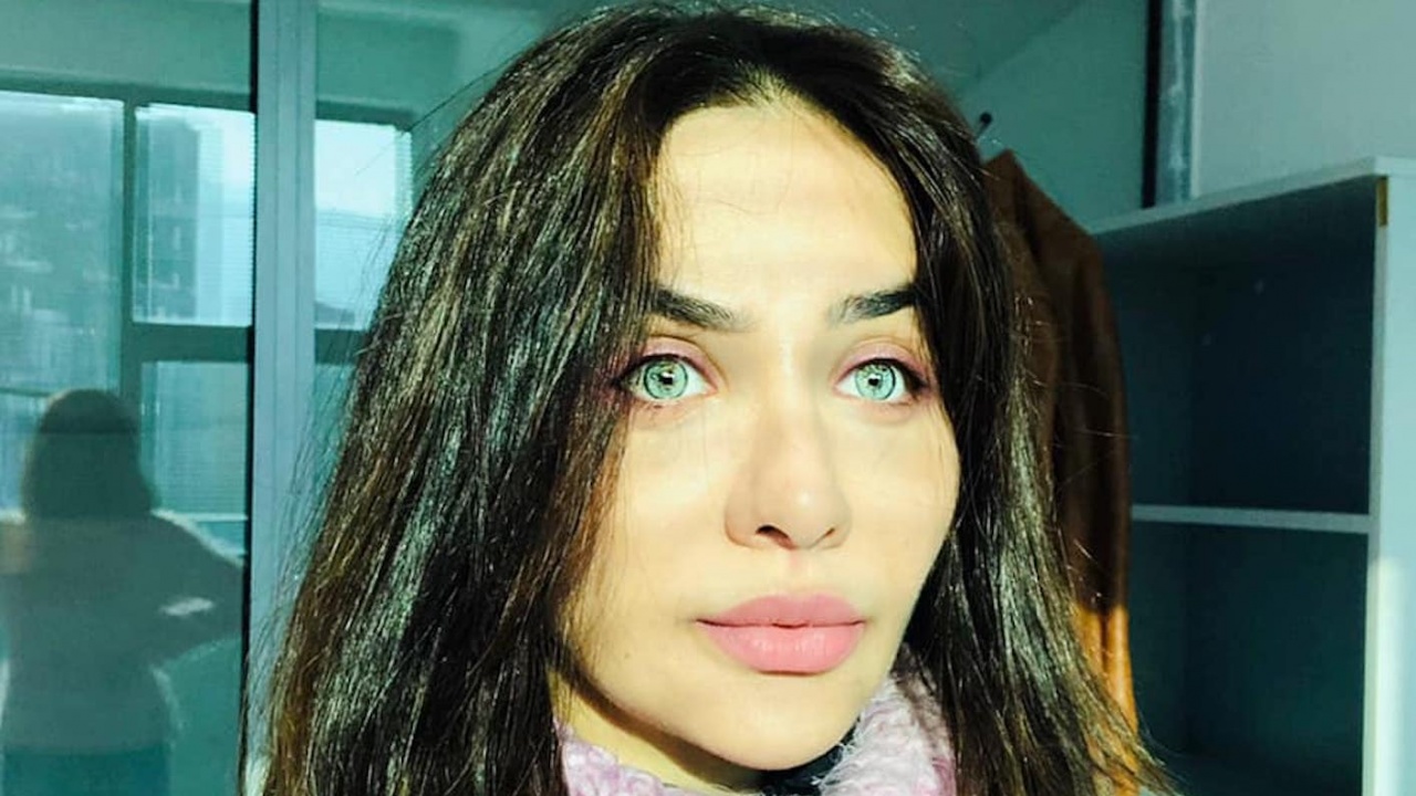 Елен Колева си смени лицето