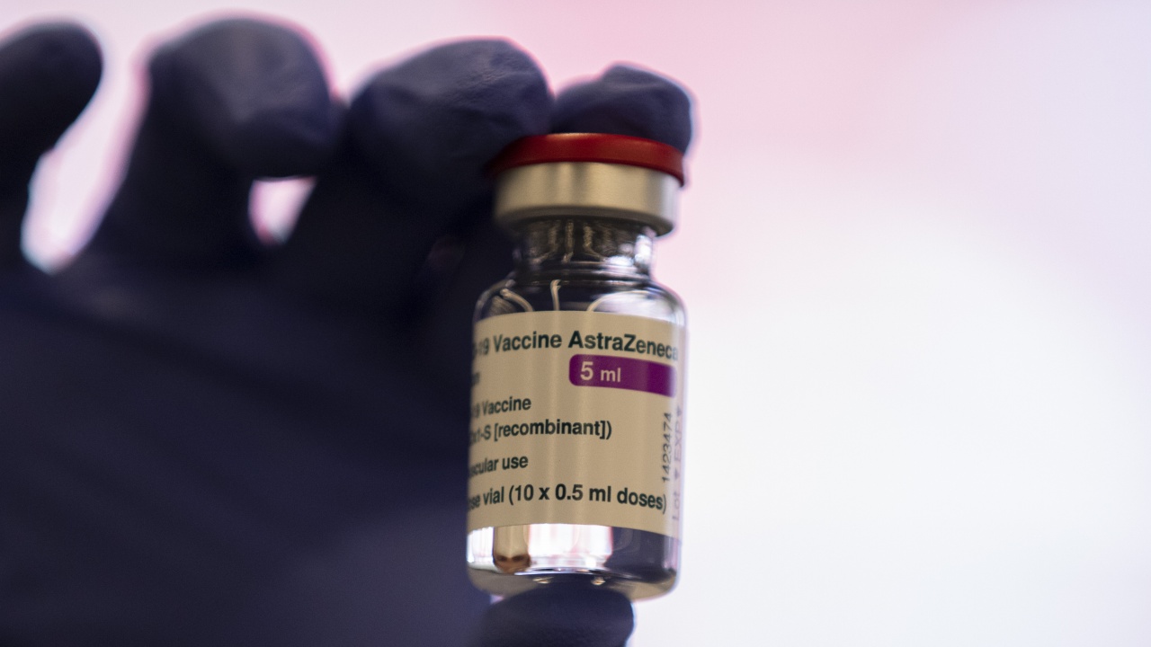 Австралия получи 300 000 дози от ваксината на "АстраЗенека" 
