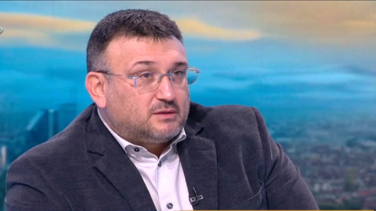 Младен Маринов влиза в предизборната битка като експерт от гражданската квота на ГЕРБ