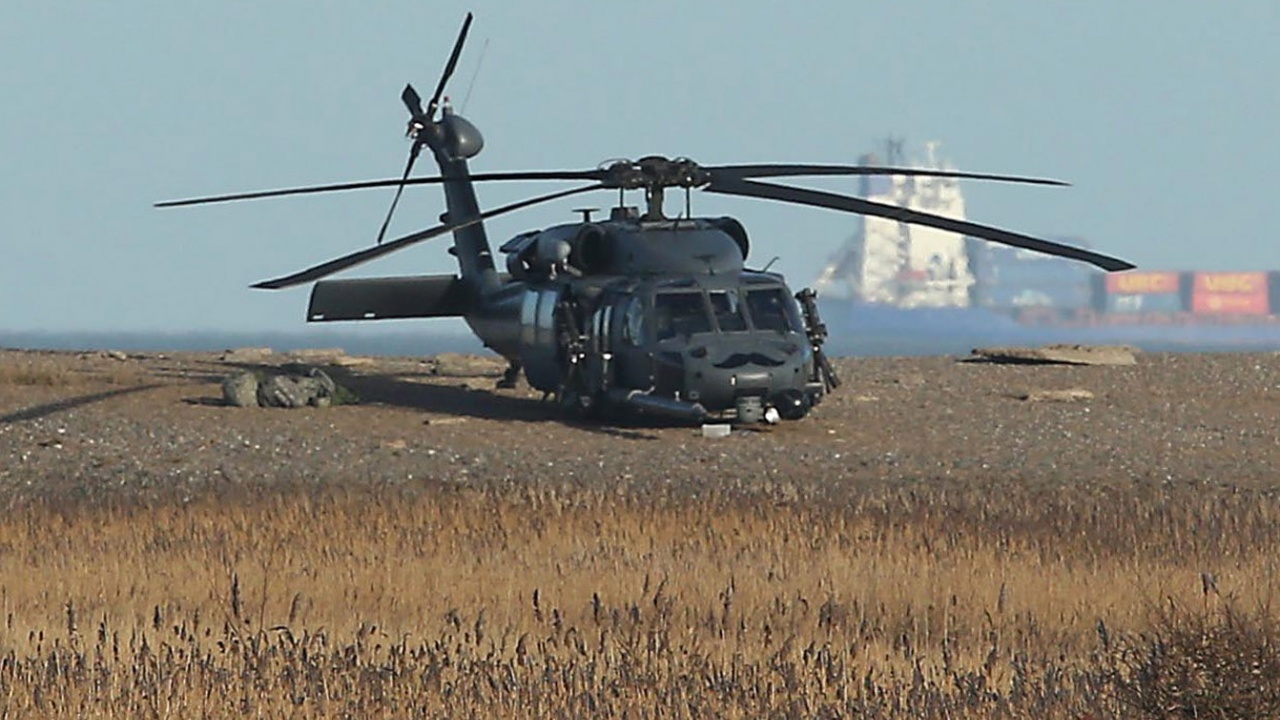 Хеликоптер уби военни в Турция