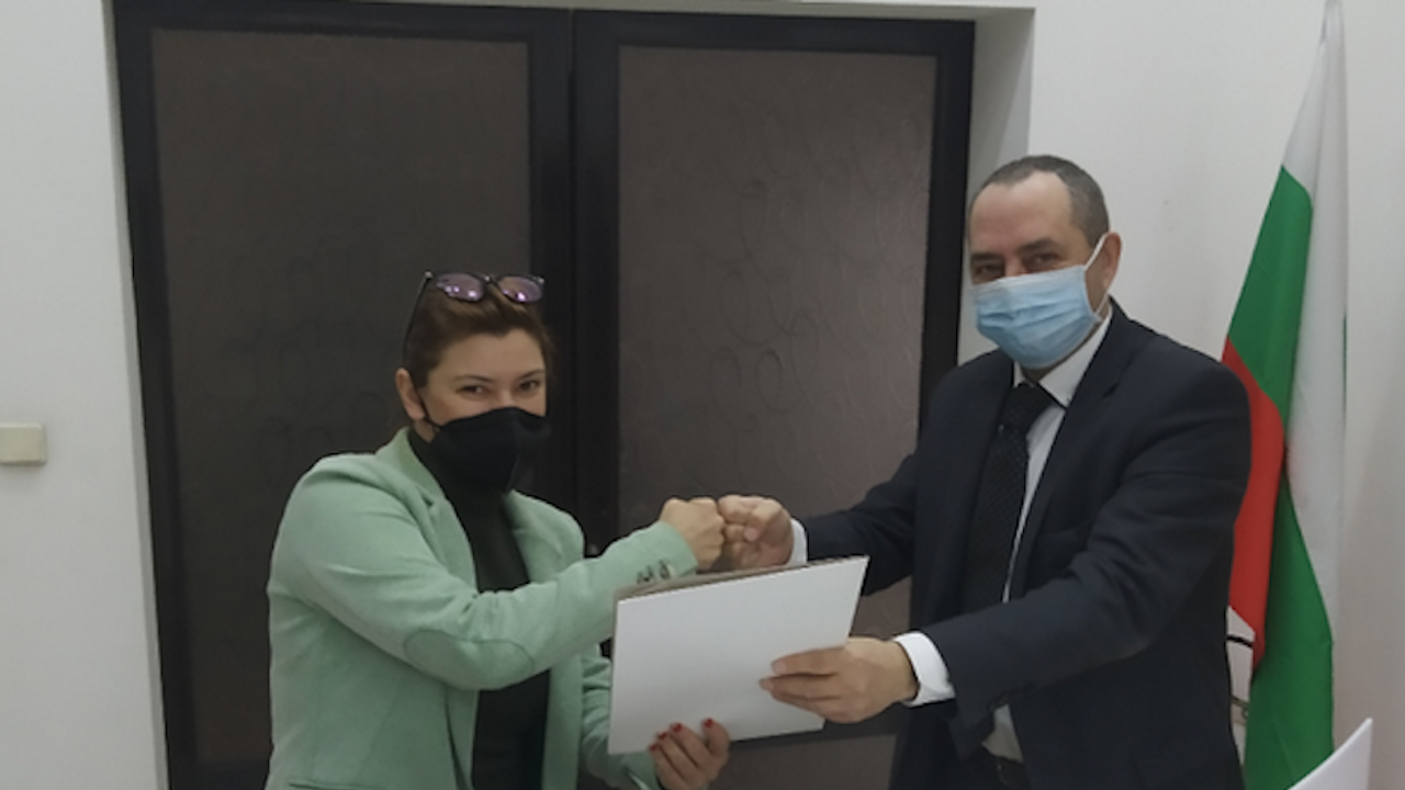 България подпомага здравеопазването и образованието в РС Македония