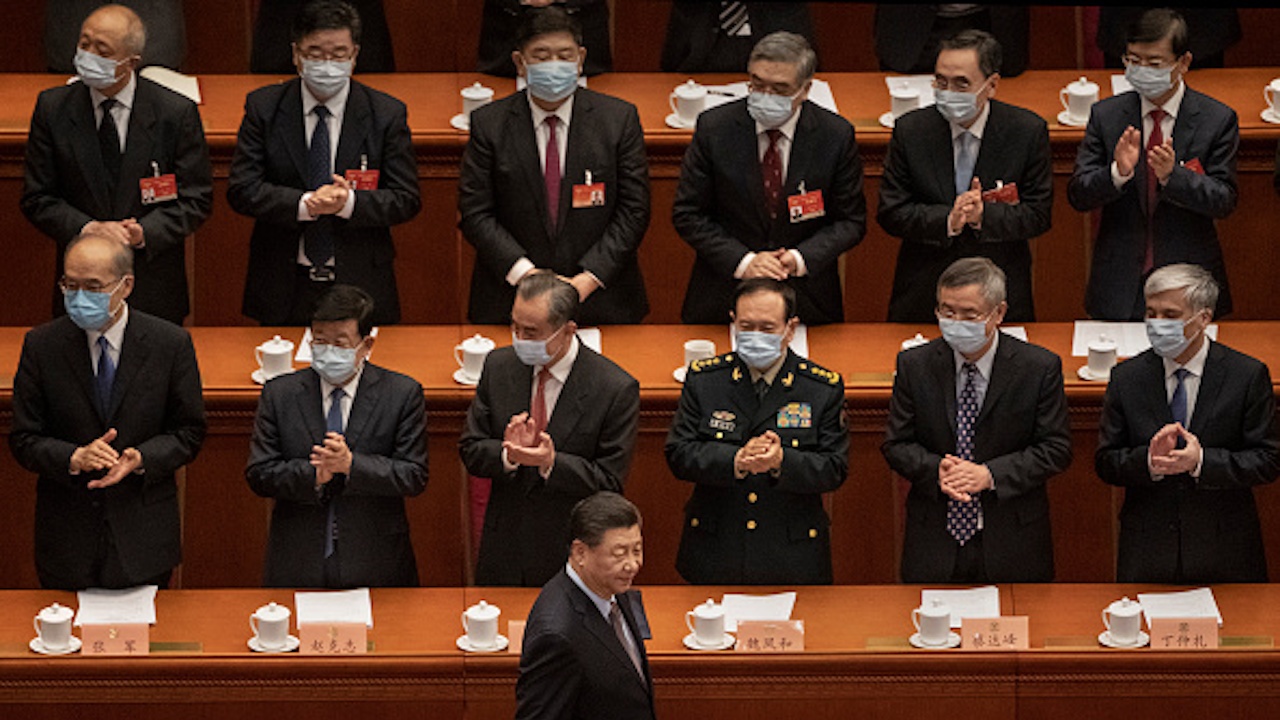Китайският президент призова армията да бъде в постоянна бойна готовност