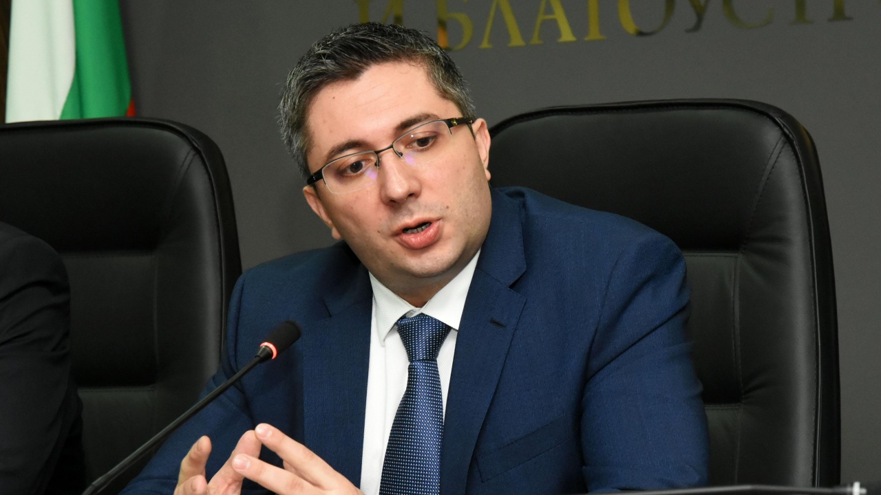 Нанков: От ГЕРБ предлагаме да се отложи паспортизацията на сградите с 2 г.