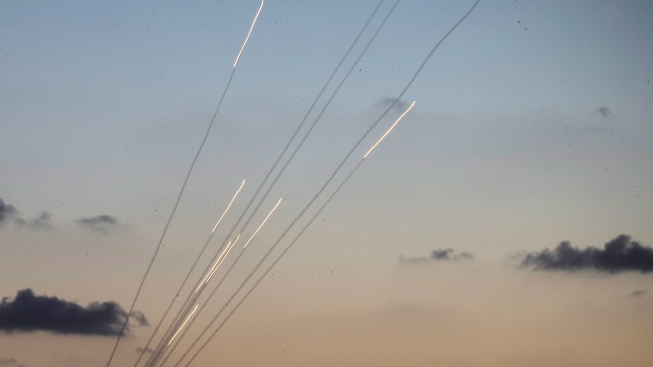 Израел: Може да ни удрят с 2000 ракети дневно
