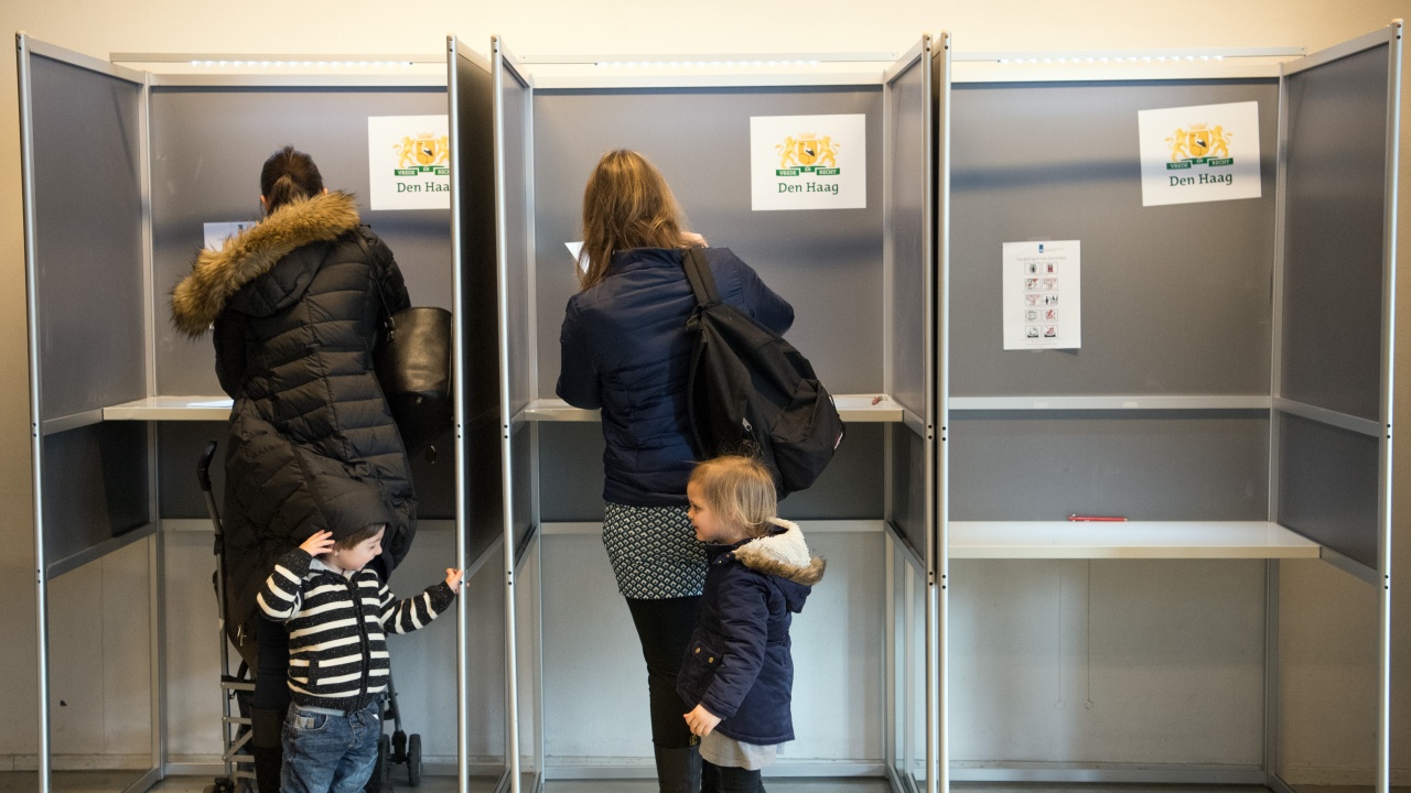 Започна третият ден от предсрочните парламентарни избори в Нидерландия