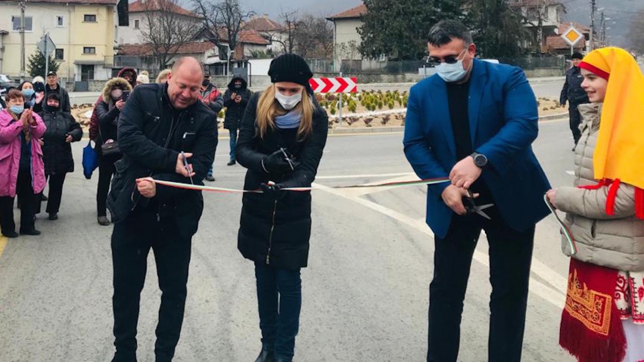 Младен Маринов: През април ще започне ремонтът на главния път, свързващ Костенец със Самоков и Ихтиман