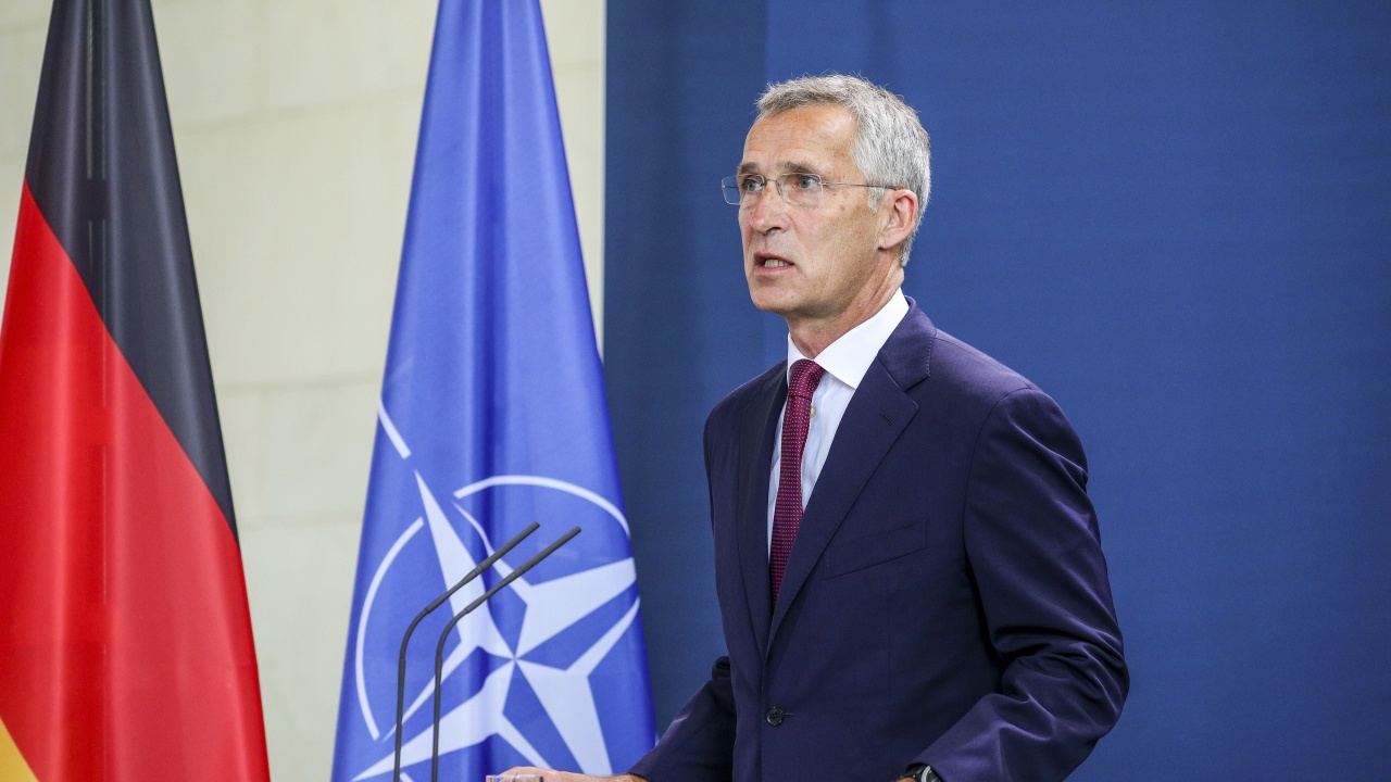 Столтенберг: По въпроса за "Северен поток 2" няма обща позиция в НАТО 
