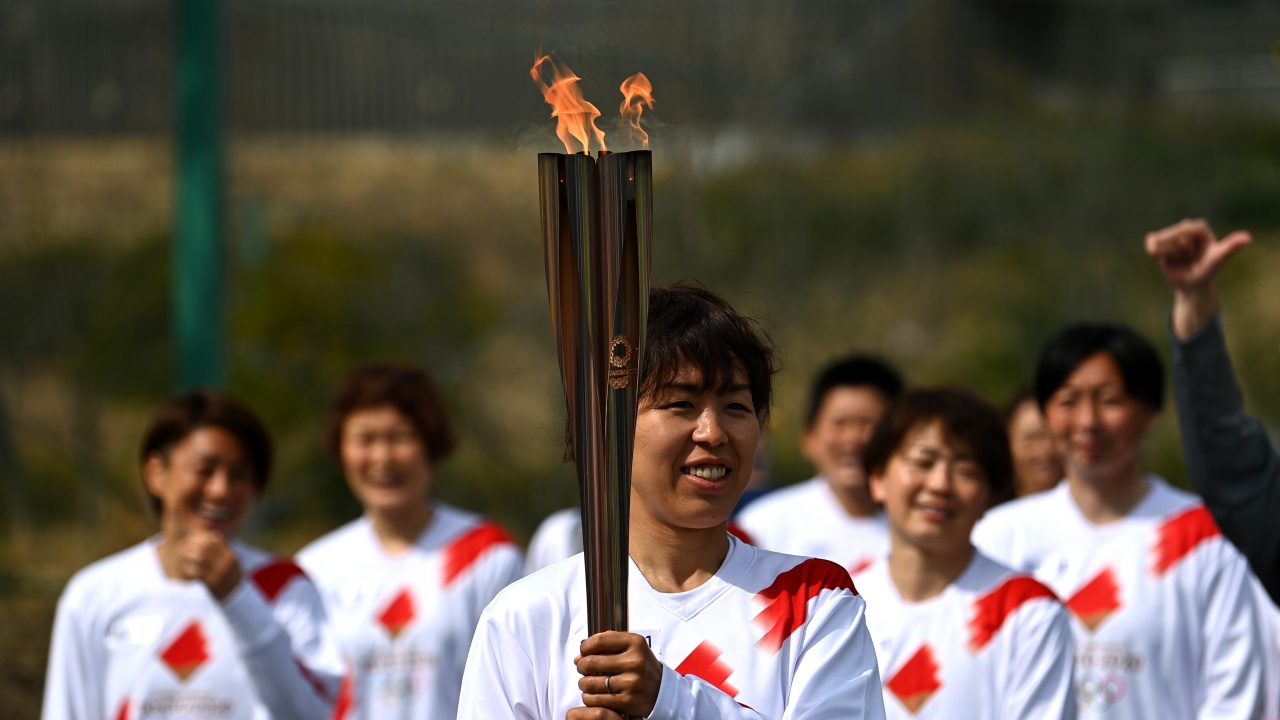 Олимпийският огън бе запален във Фукушима без публика