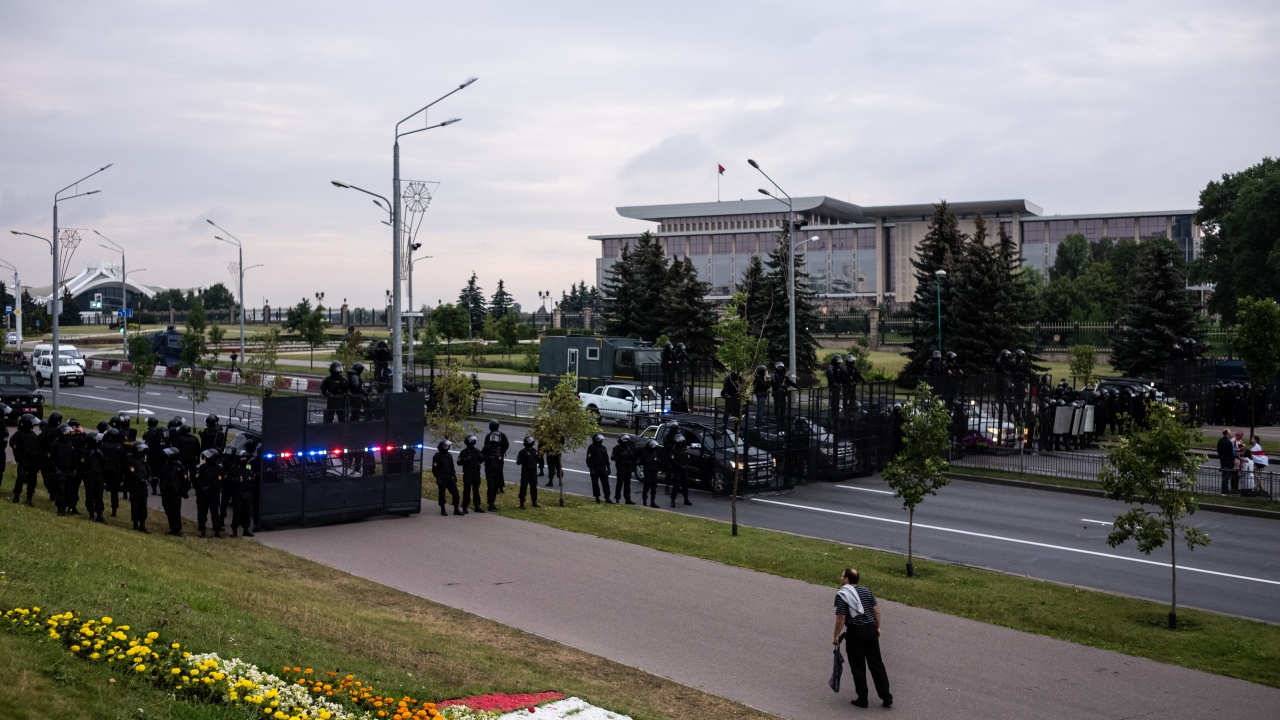 Над 170 задържани на антиправителствени протести в Беларус