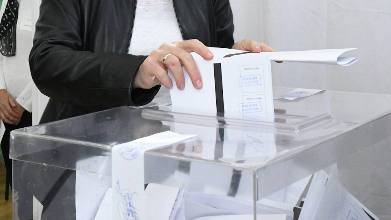 В Габровско изборният ден е започнал нормално, отворени са всички 218 секции