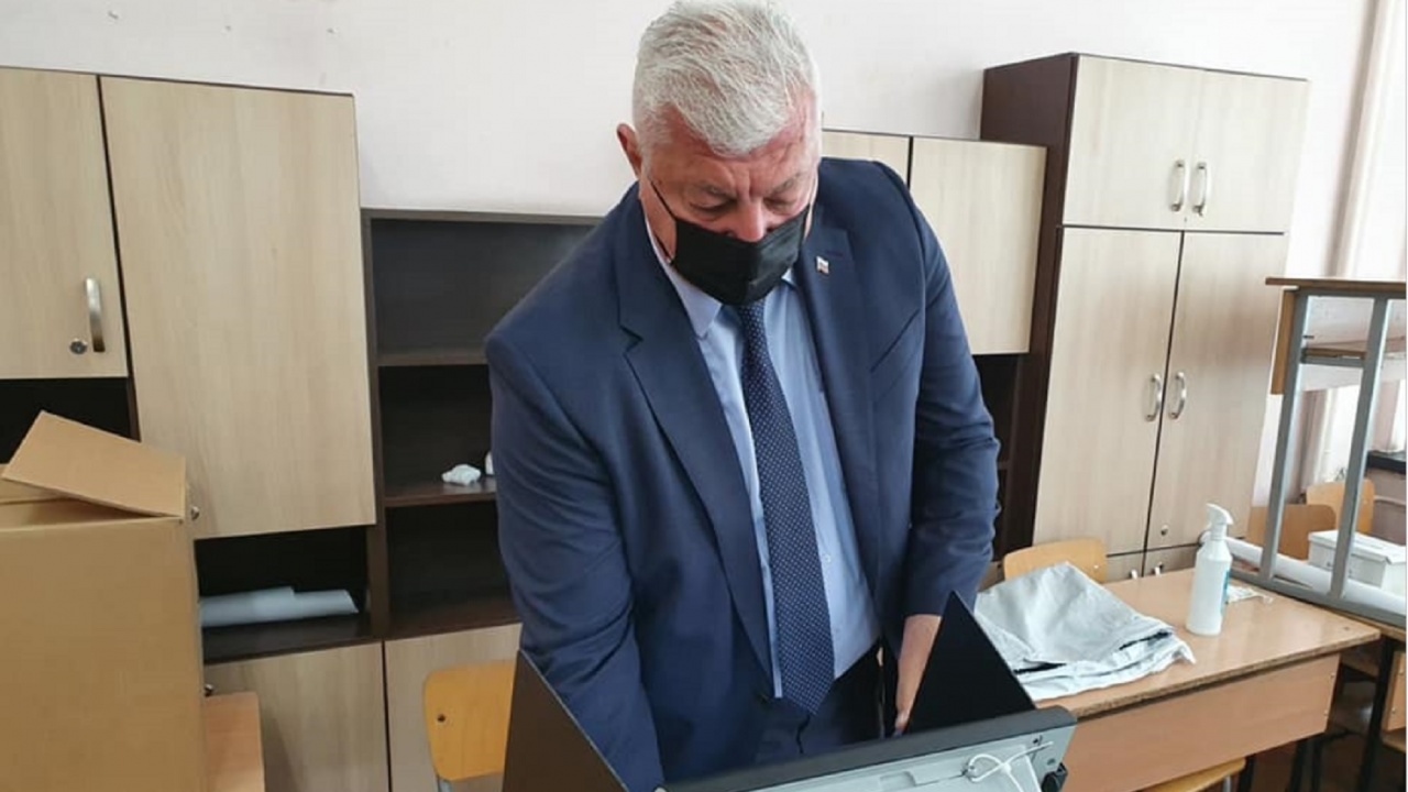 Здравко Димитров: Гласувах за доброто на България, за просперитета на започнатите проекти