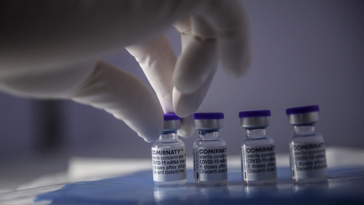 Правителството отпусна 46,4 млн. лв. за допълнителни ваксини срещу COVID-19