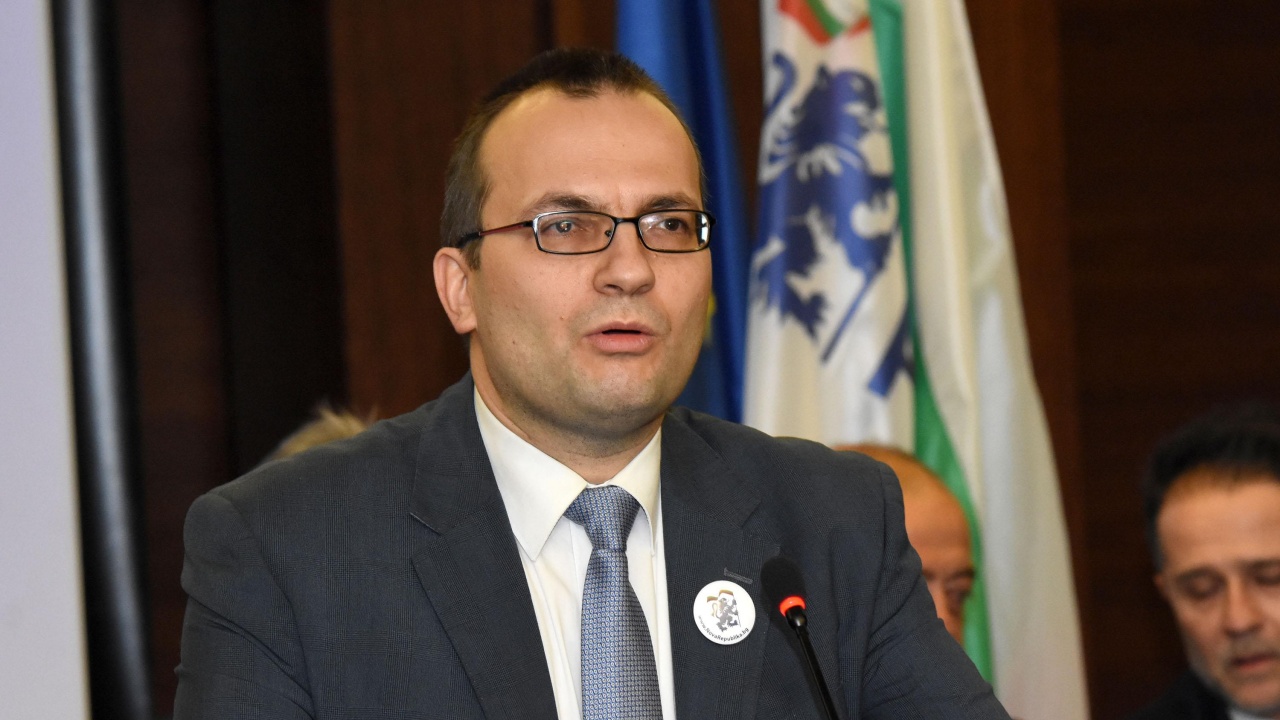 Мартин Димитров: Очаквам оставки в ЦИК, заради провала с машинното гласуване