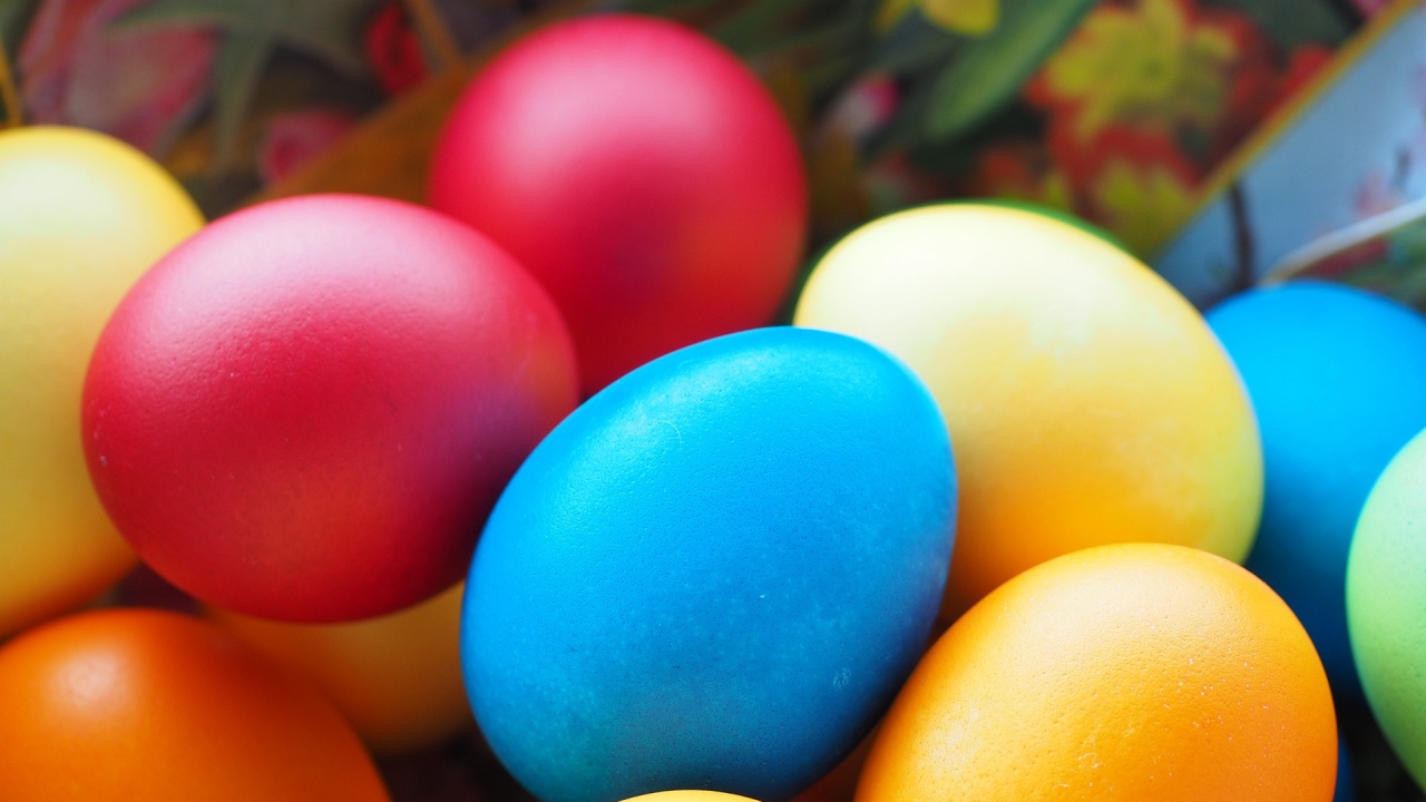 Великден идва: Ако имаме алергии, да избягваме боята за яйца
