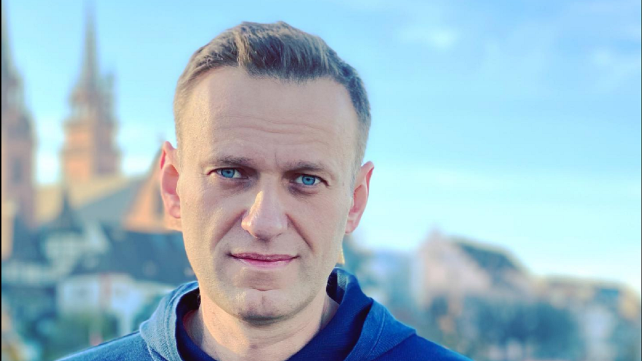 Лекарите на  Навални го призовават да прекрати гладната си стачка 