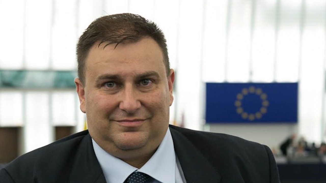 Емил Радев: ЕНП настоява за цифрово зелено удостоверение  и за хората с антитела срещу COVID-19