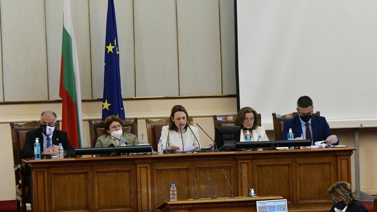 Ивайло Дичев: Този парламент се занимава само с изборните закони