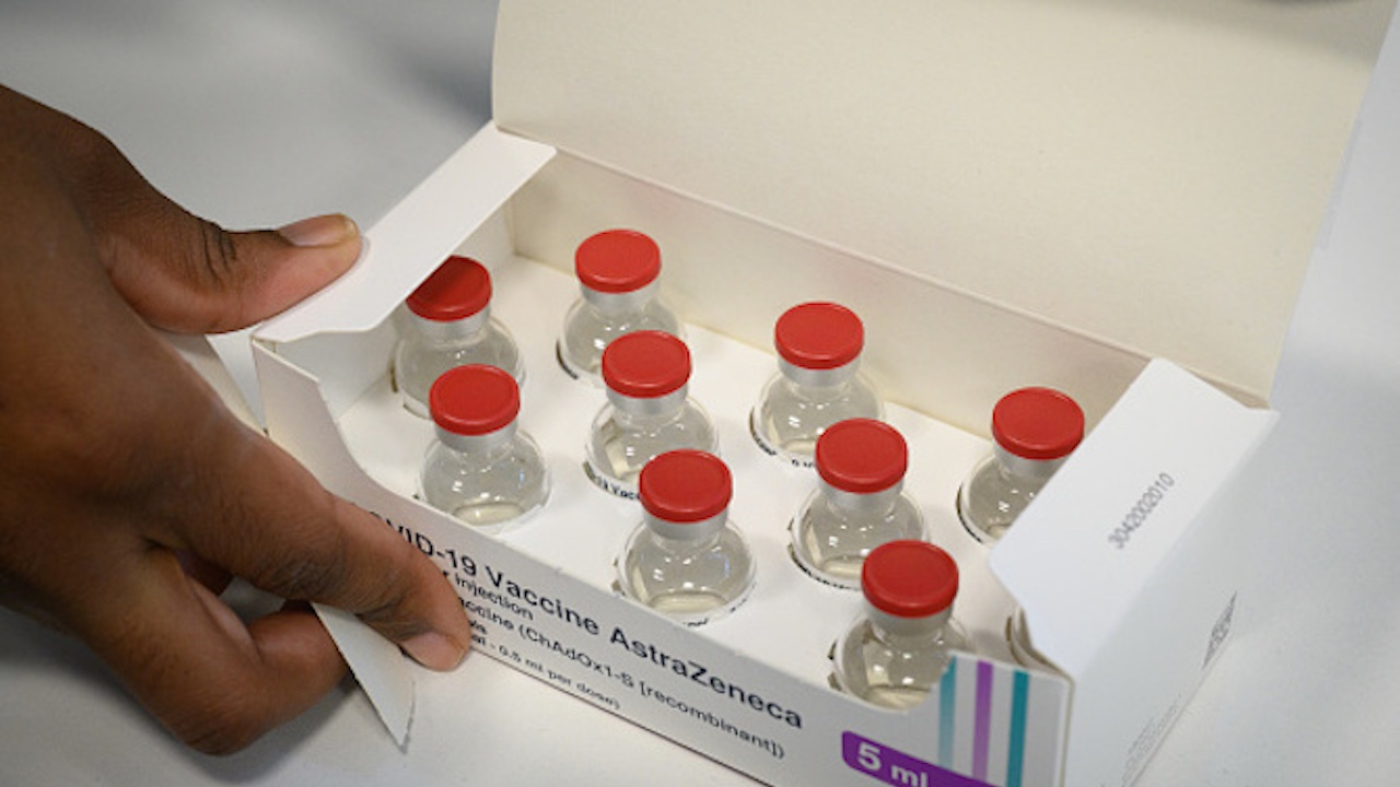 Словакия спира употребата на ваксината на "АстраЗенека" за първи дози
