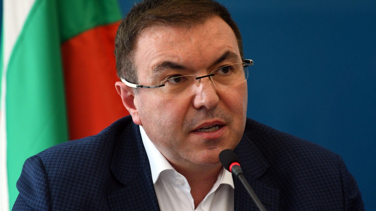 Проф. Костадин Ангелов: Доволен съм от постигнатото, лекарите дадоха най-доброто от себе си