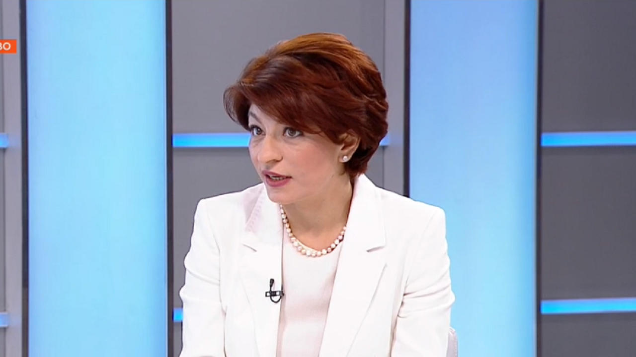 Атанасова: Правосъдният министър уведомяван ли е за проблем със СРС-та?