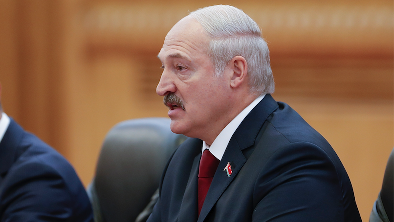 Естония призова Запада да прекъсне паричните потоци към Лукашенко