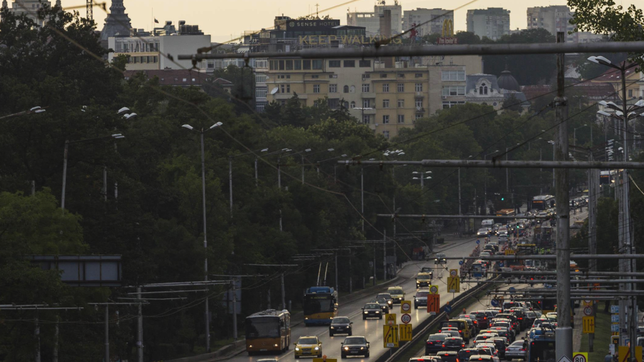 Променят движението на места в София