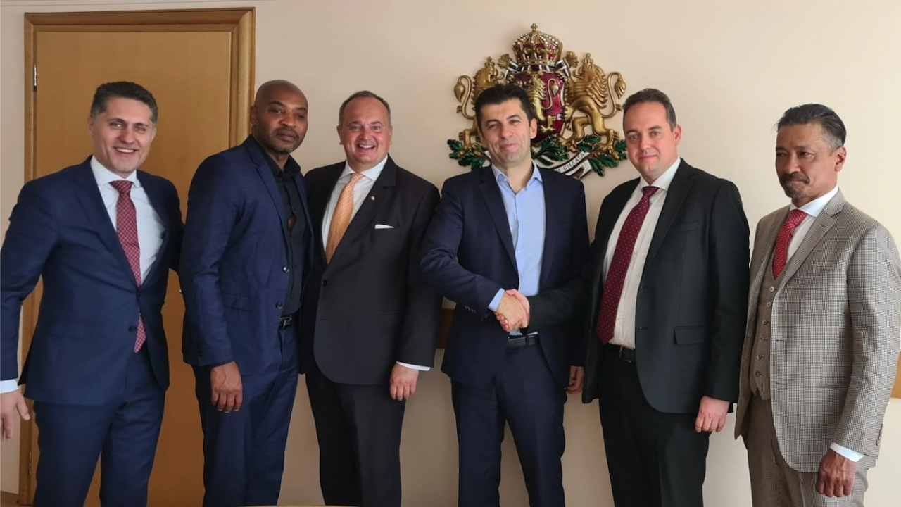 Кирил Петков се срещна с румънско-американски Инвестиционен фонд