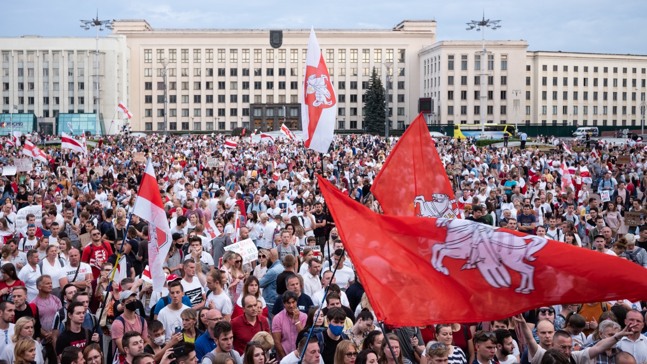 Беларус прие по-строг закон срещу протестиращите и екстремизма