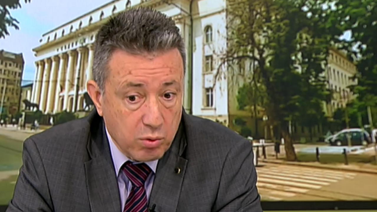 Янаки Стоилов: Трябва да се разследват високите етажи на властта