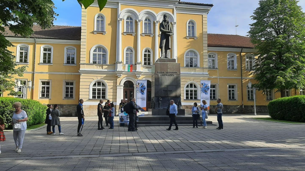 ГЕРБ сигнализираха за нерегламентирана агитация от партията на Божков в Габрово