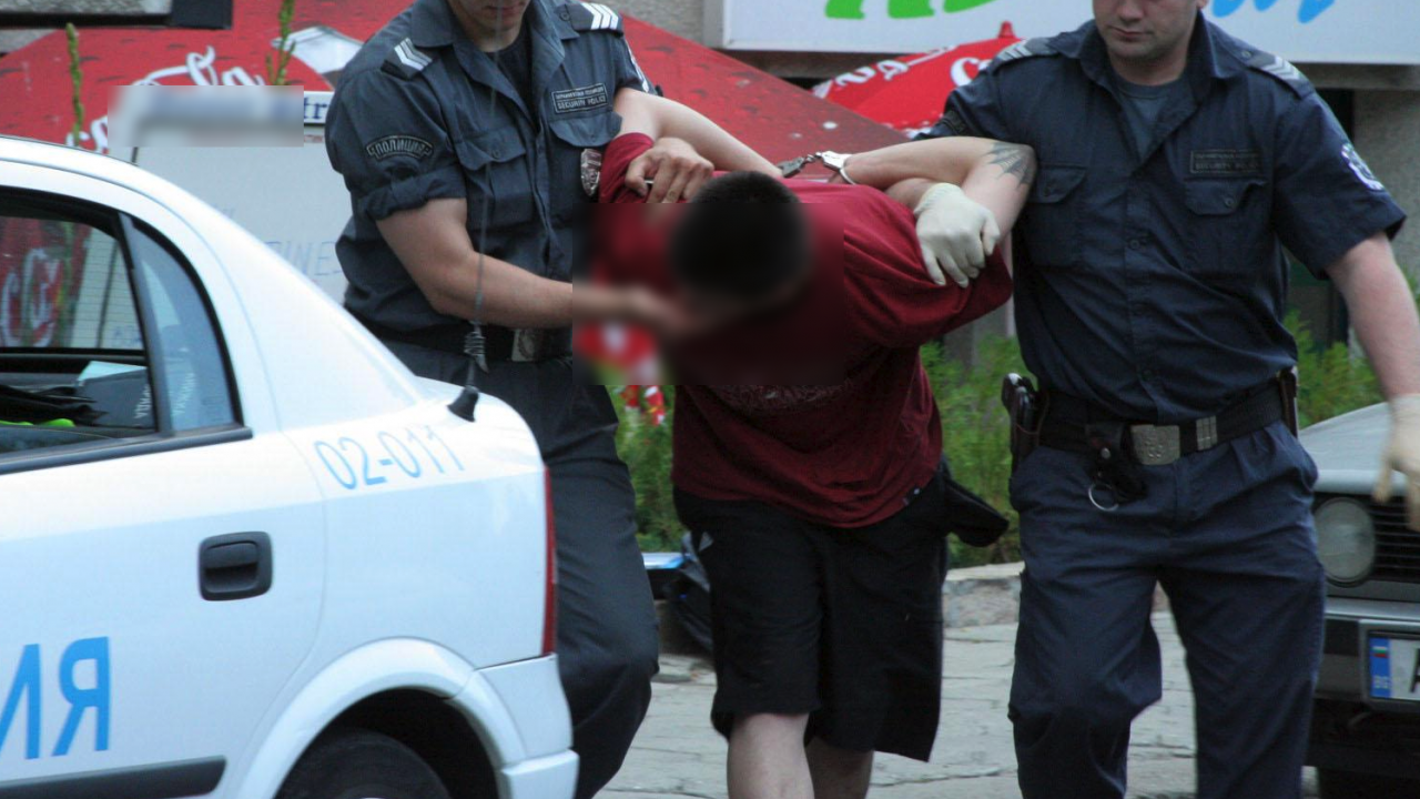 Закопчаха дилъри в "Столипиново"