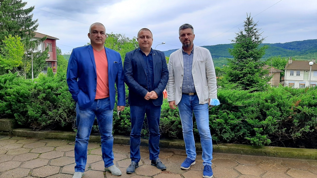 Общинските съветници от ГЕРБ във Велико Търново: Спрете предизборните упражнения  с модернизацията на депото за строителни отпадъци