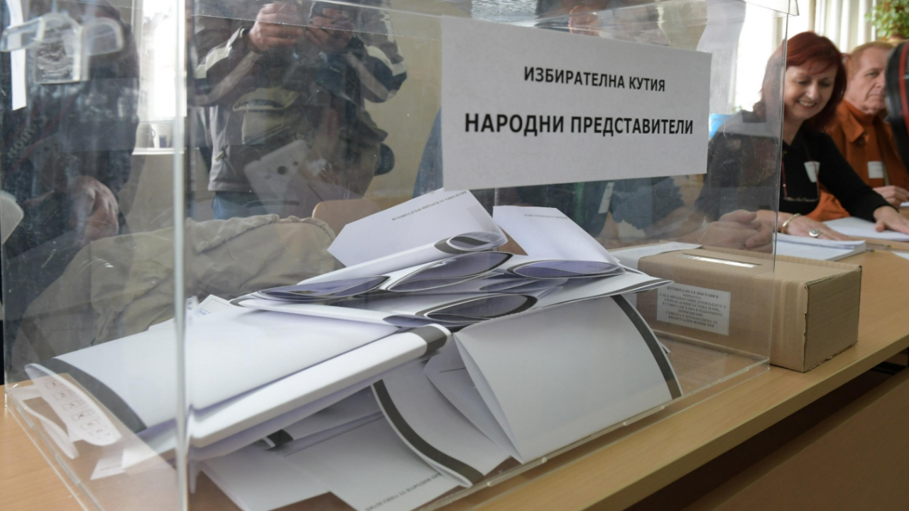 На какви послания залагат партиите и коалициите в кампанията за изборите на 11 юли?