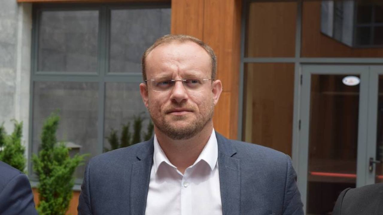 Кои са новите и млади лица в ГЕРБ-СДС, които влизат в голямата политика?