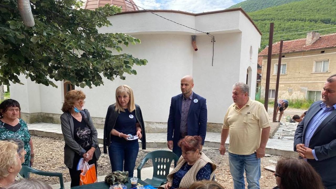 Петя Аврамова: Хората очакват да чуят от назначените управляващи как се развиват важните за тях проекти
